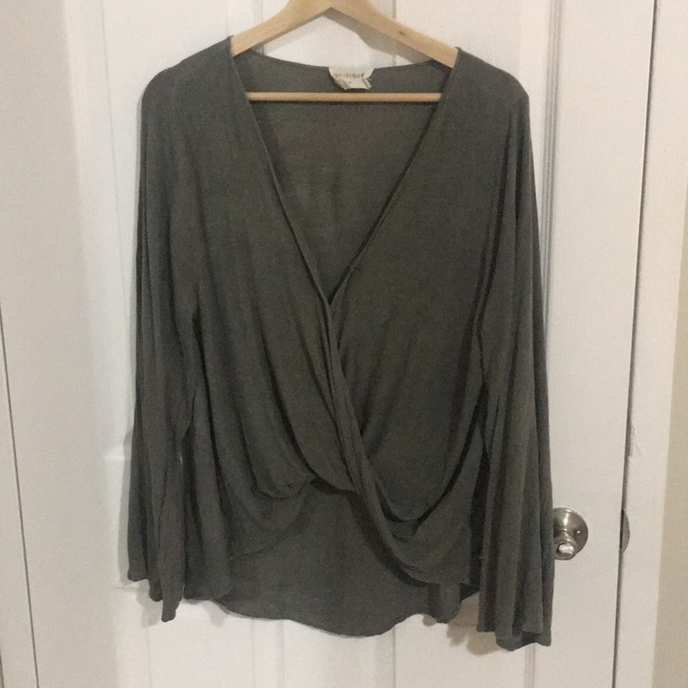 Flowy v neck blouse with cross front